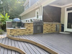 Outdoor Kitchen